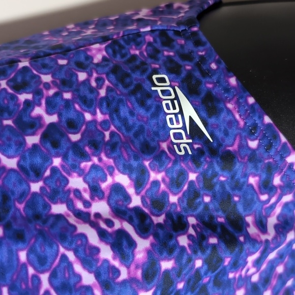 Speedo Ultra back One Piece Swimsuit Size 6 - Picture 4 of 14